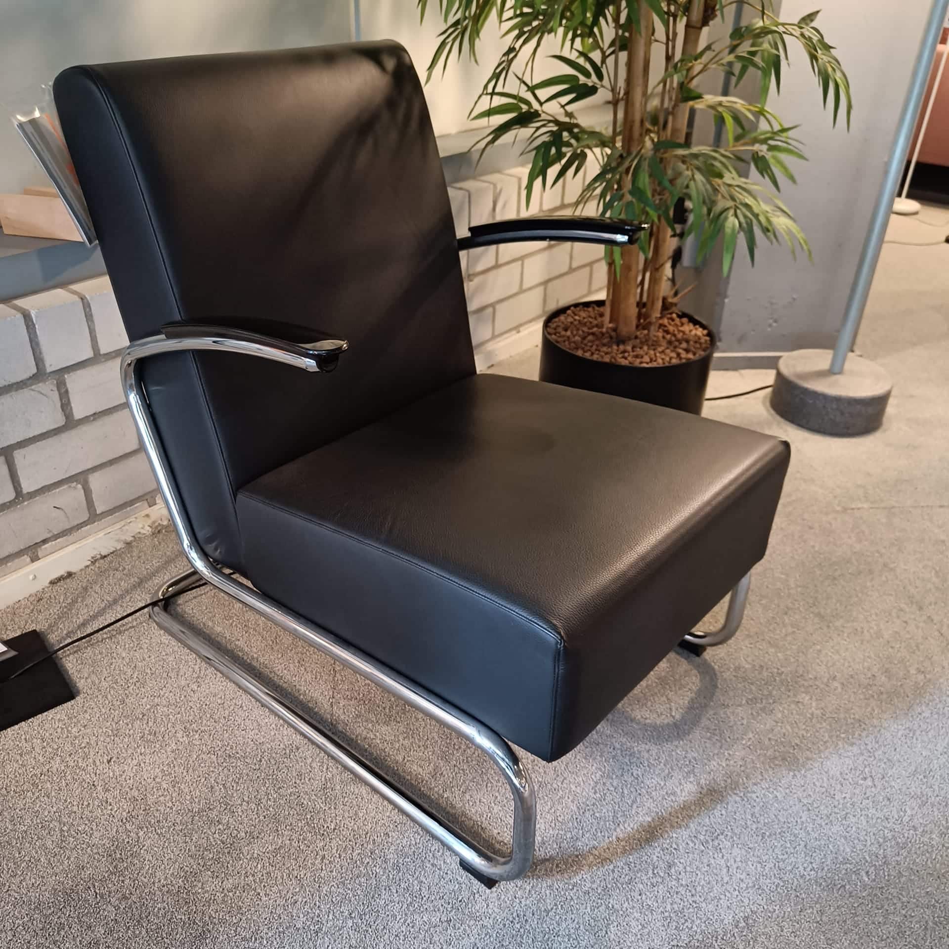 405 van Gispen classic - Voor uw interieur slaagt u bij Meijer Wonen!